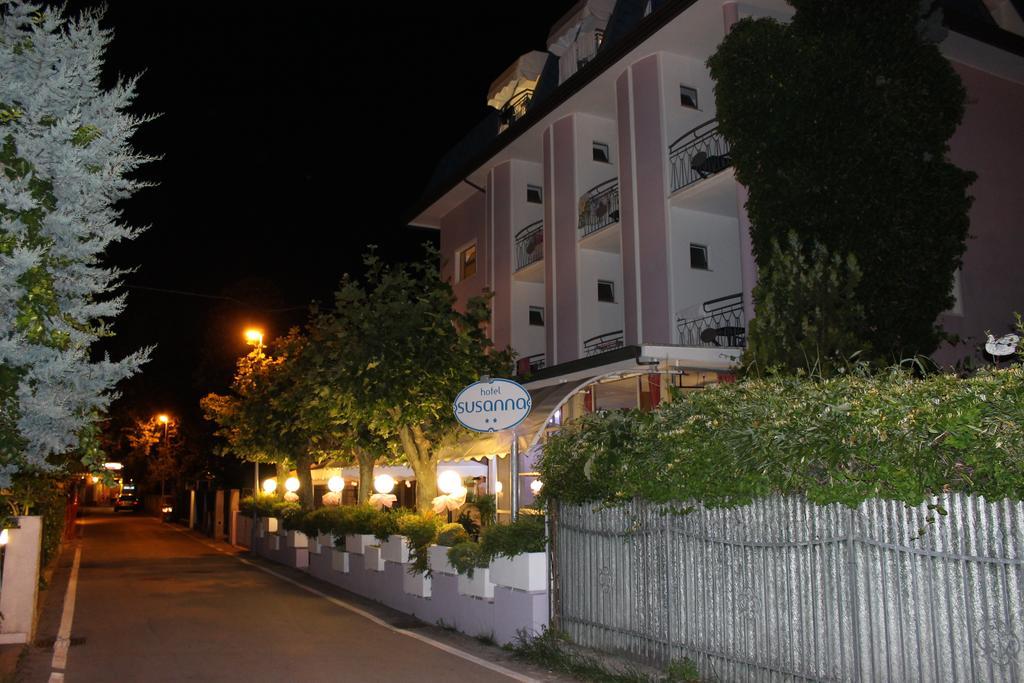 Hotel Susanna Rimini Luaran gambar