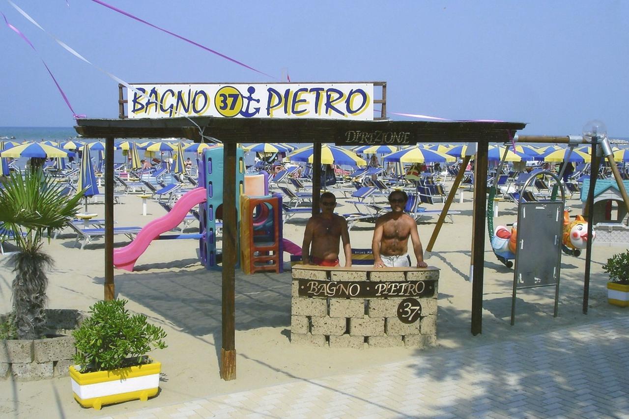 Hotel Susanna Rimini Luaran gambar