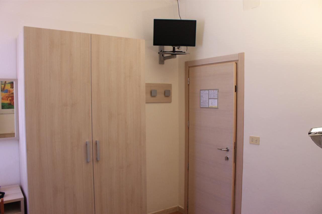 Hotel Susanna Rimini Bilik gambar
