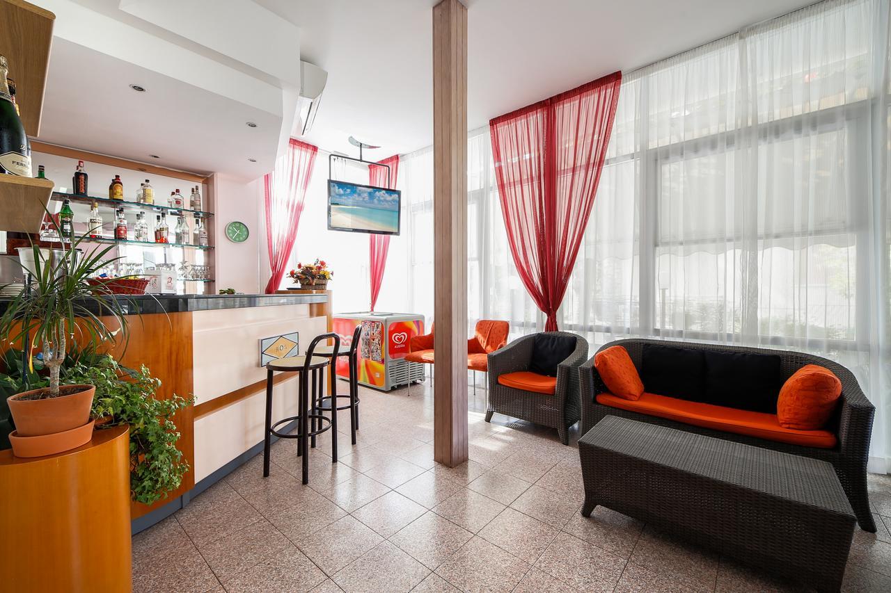 Hotel Susanna Rimini Luaran gambar