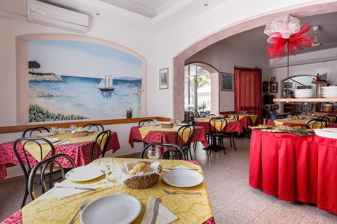 Hotel Susanna Rimini Luaran gambar
